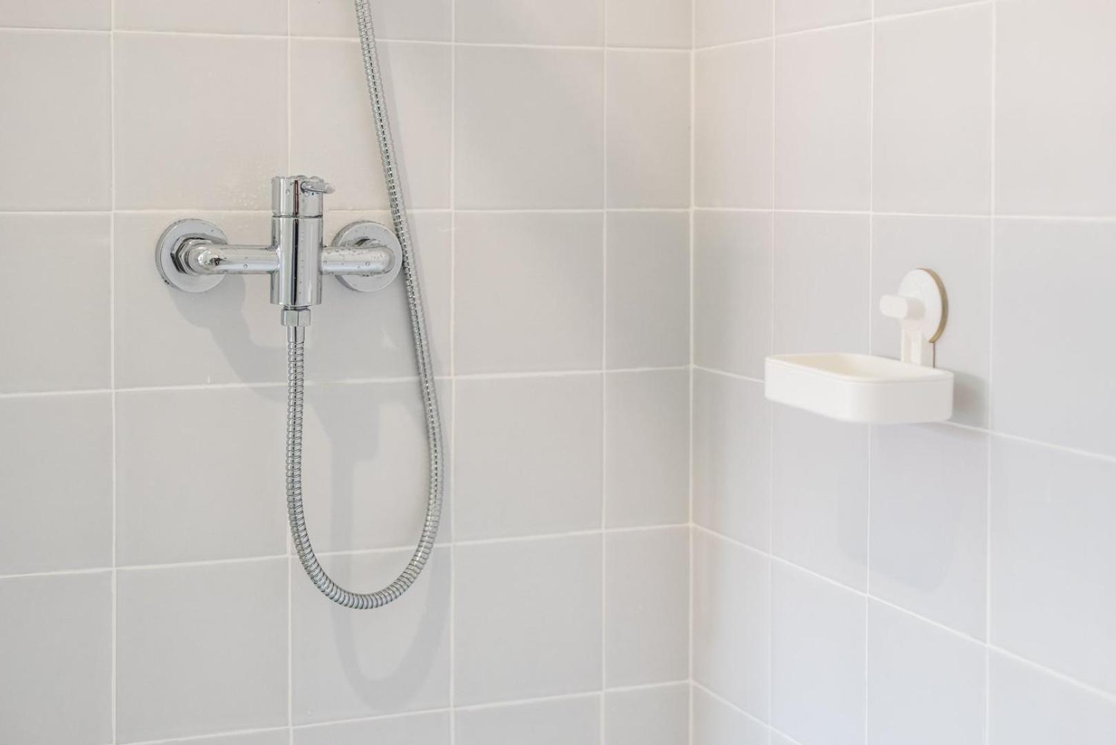 Guestready - Charming Studio In Porto! Bagian luar foto