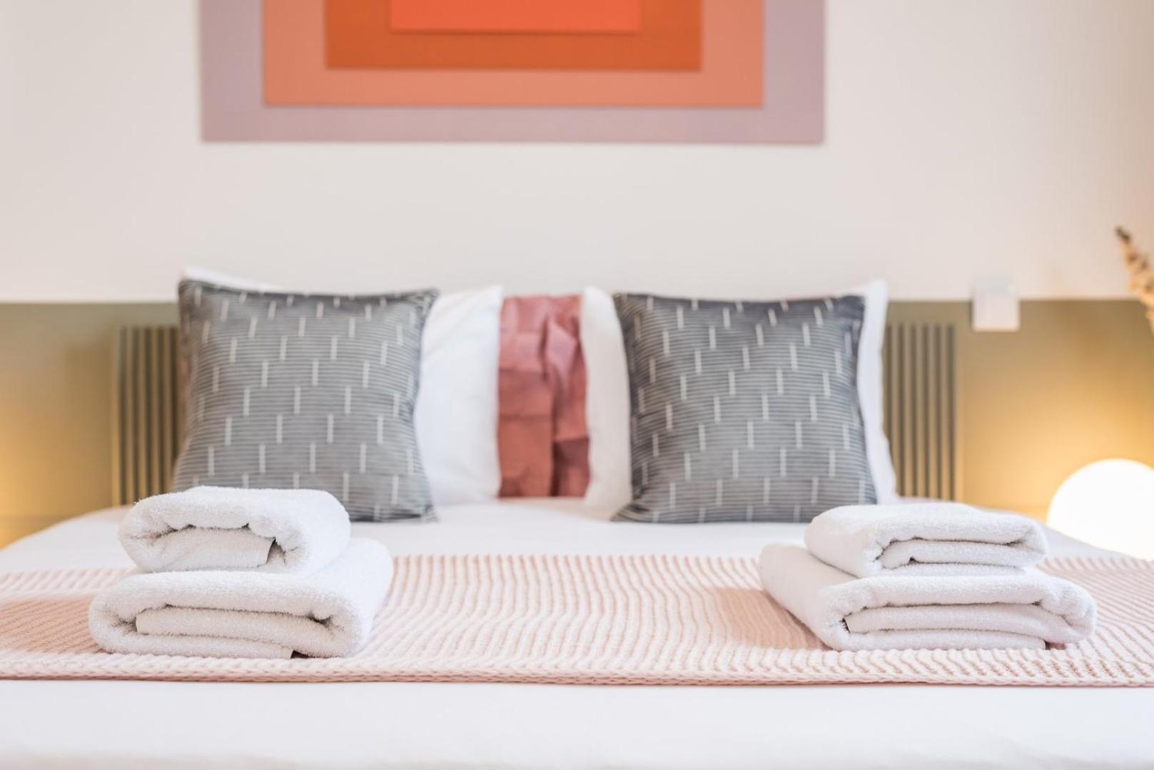 Guestready - Charming Studio In Porto! Bagian luar foto