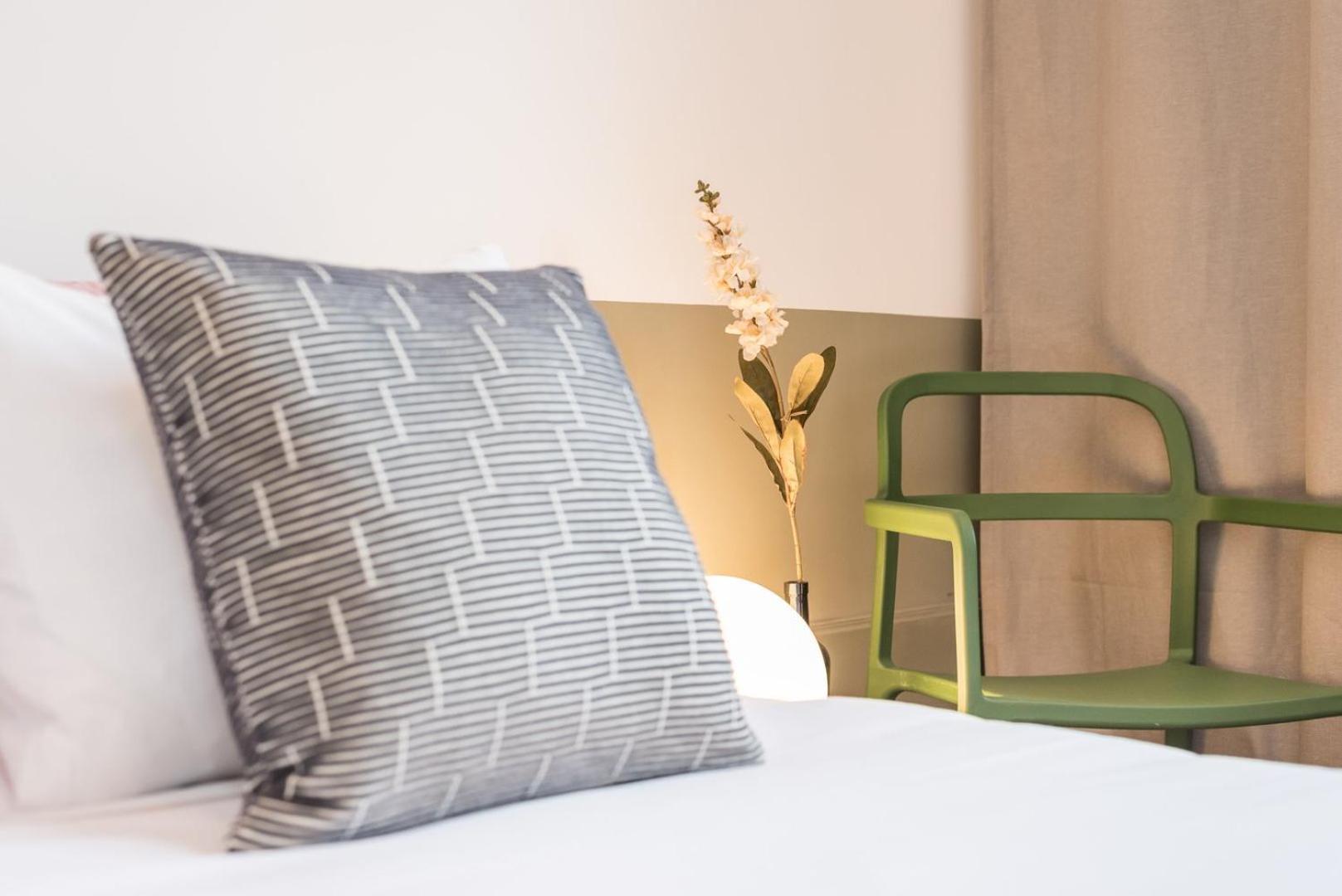 Guestready - Charming Studio In Porto! Bagian luar foto